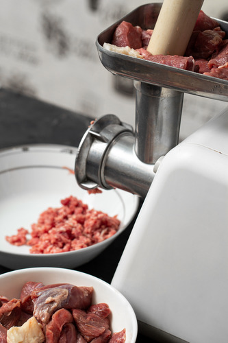 بهترین چرخ گوشت خانگی